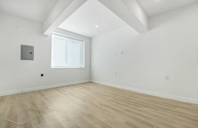 Hollywood Hills Apartments photos photos