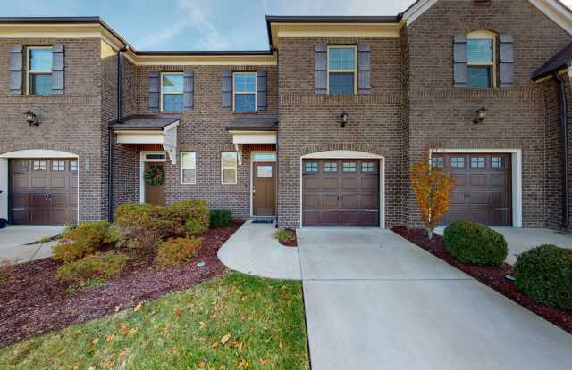 Beautiful Murfreesboro Townhome in EXCELLENT location! - 3137 Defilade Drive, Rutherford County, TN 37128