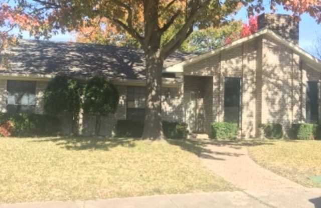 10223 Lawler Rd. - 10223 Lawler Road, Dallas, TX 75243