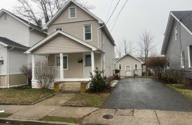 133 Leonard Avenue photos photos