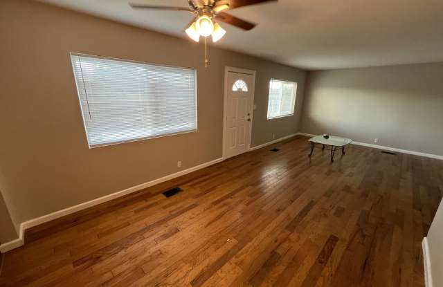 4 Bedroom Single-Story Home with Attached Garage in North Las Vegas Gallery 4