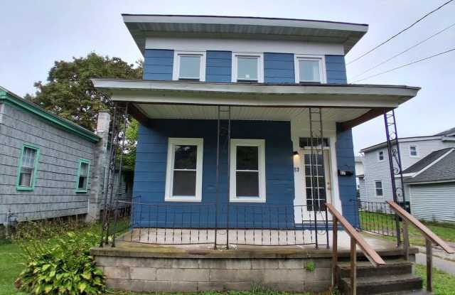 4 Bedroom single family house photos photos
