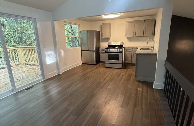 1205 Brockdell Court Gallery 2
