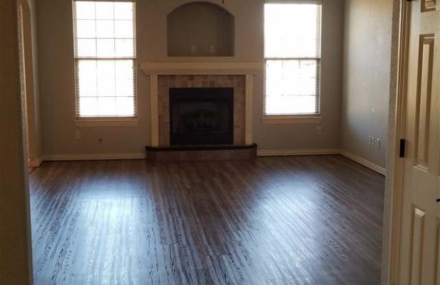 1905 SW Elington Street Gallery 3