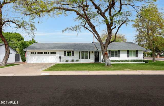 3534 E ELM Street photos photos