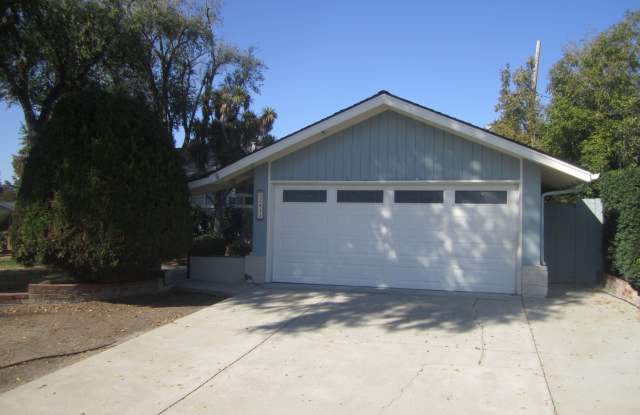 SPACIOUS 3BED, 2 BATH IN EXCELLENT SANTA CLARA NEIGHBORHOOD. MUST SEE! photos photos