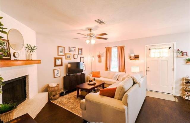 617 San Benito Court Gallery 2