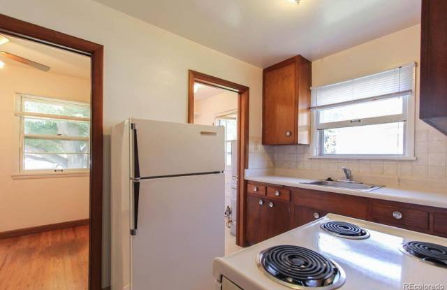 University Hills Two-Bedroom Duplex Gallery 4