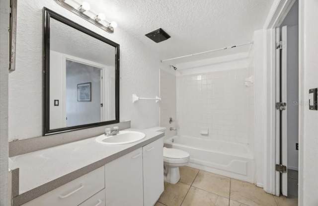 1602 COLUMBIA ARMS Circle Gallery 4