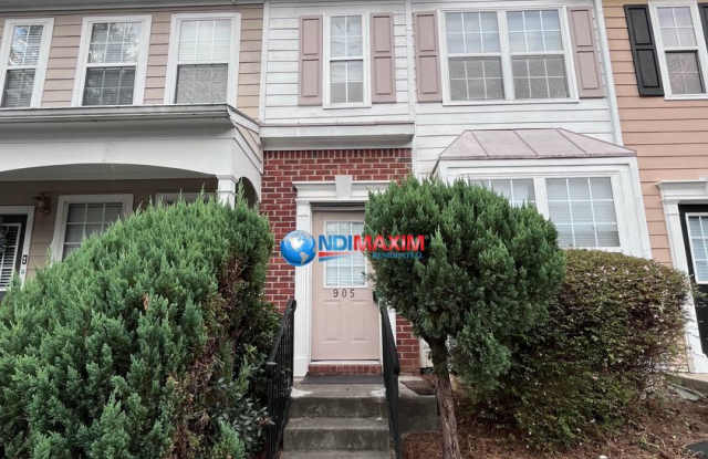 Townhome in Norcross with easy access to I-85 photos photos