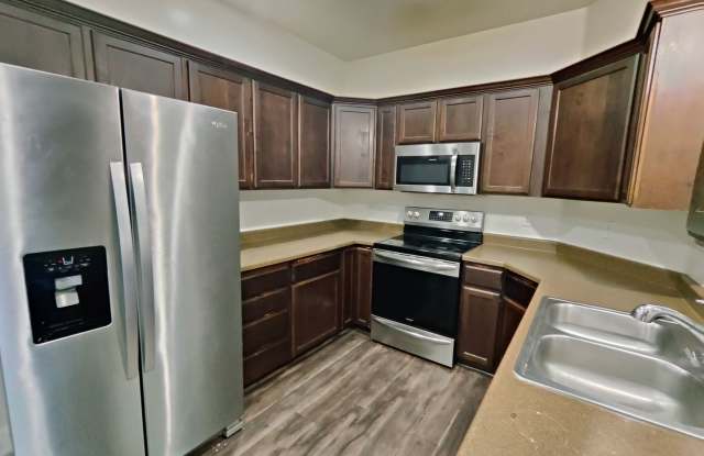 Charming 3-Bed, 2-Bath Condo photos photos Charming 3-Bed, 2-Bath Condo photos photos