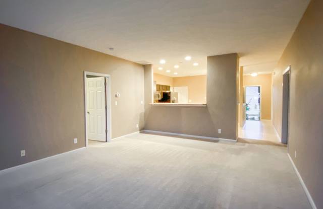 3 Bedroom Home In Lindberg Village Gallery 4