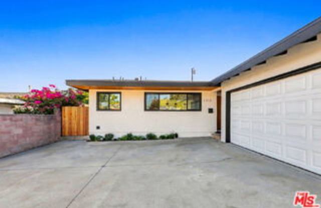 1313 South Gertruda Avenue Gallery 2