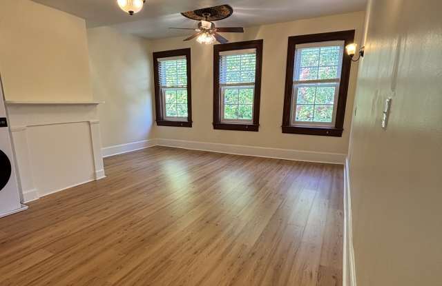 1315 Hollins Street photos photos