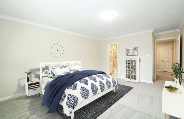65 Manor Drive Gallery 4