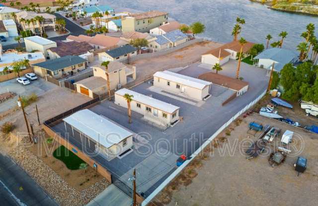 437 Riverfront Dr photos photos