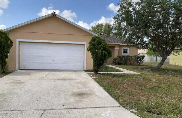 221 BANBURY PLACE photos photos