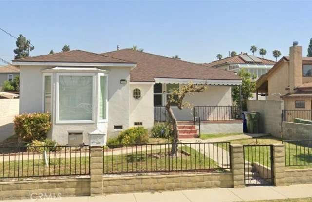 7911 Whitmore Street photos photos