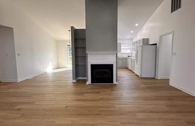 8477 Country Wood Court Gallery 3