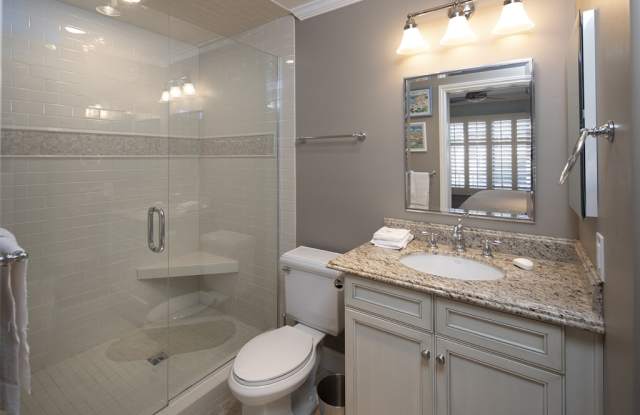 5662 Dolphin Pl Gallery 4