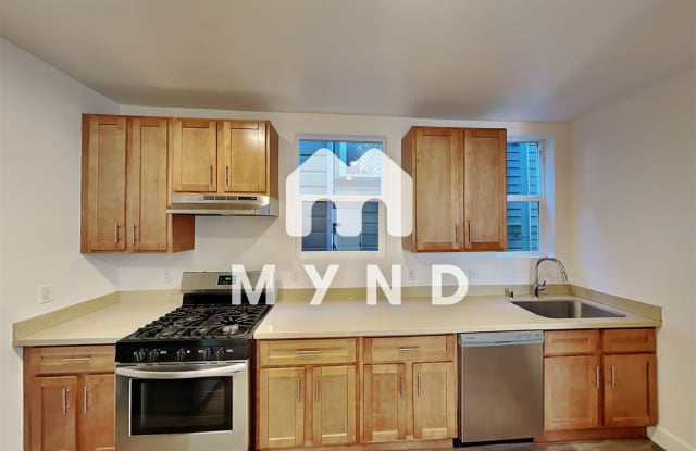 1016 28th St - 1016 28th Street, Oakland, CA 94608