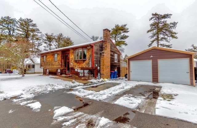 44 Swifts Beach Road - 44 Swifts Beach Road, Wareham Center, MA 02571 44 Swifts Beach Road - 44 Swifts Beach Road, Wareham Center, MA 02571