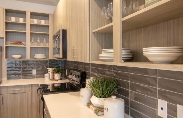 1515 Flats Gallery 3