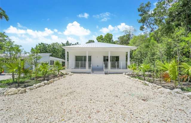5 Bowen Dr Gallery 1