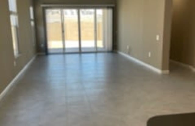 40802 W Sunland Dr Gallery 3