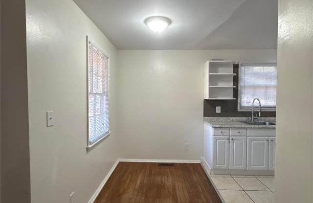 5135 Grapevine Drive Gallery 4