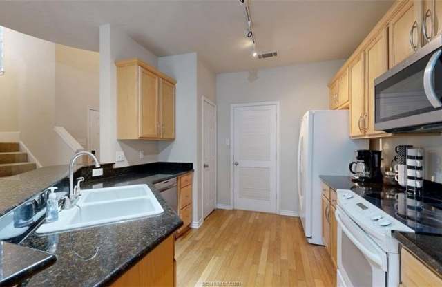 4307 Spring Hill Drive Gallery 4