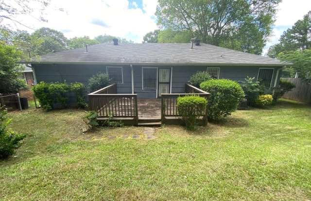 1181 Dogwood Lane Gallery 4