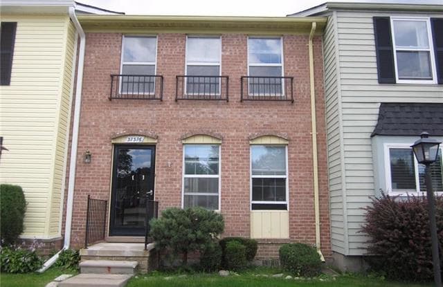 37376 CHARTER OAKS Boulevard - 37376 Charter Oaks Boulevard, Macomb County, MI 48036