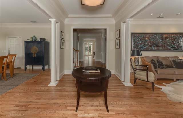 2930 W WALLCRAFT AVENUE Gallery 4