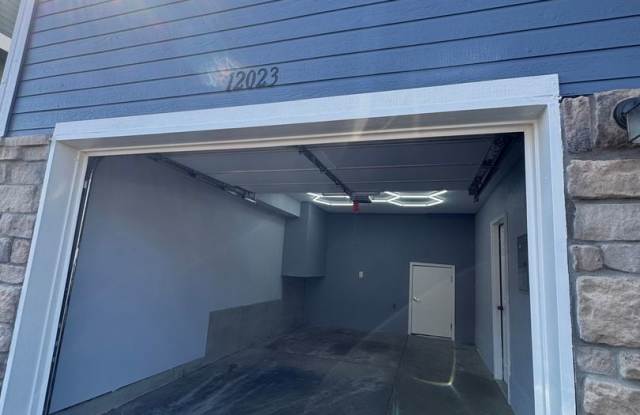 Charming 2BR Townhome in Brighton Gallery 3