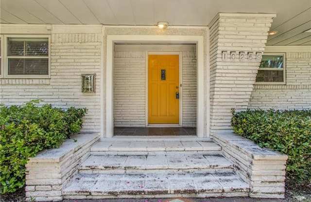 10259 Gooding Drive Gallery 3