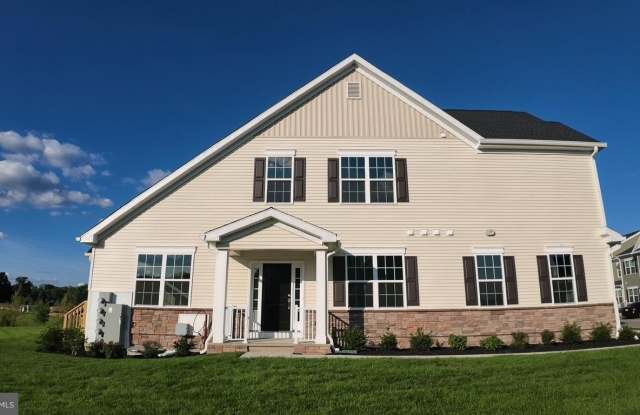 1404 JUSTIN Drive Gallery 3