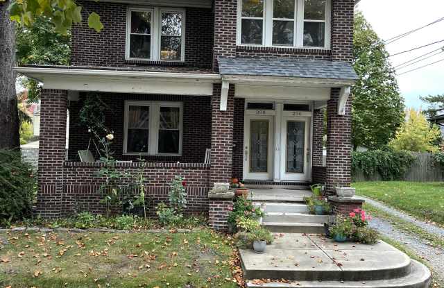 208 Orchard Place - 208 Orchard Place, Edgeworth, PA 15143