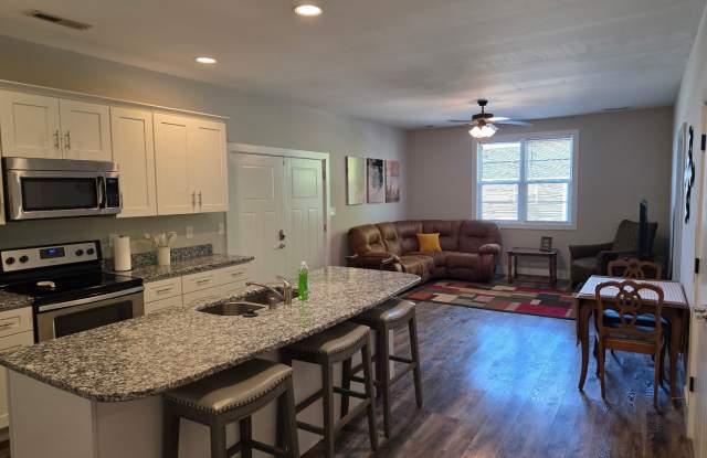 1117 Greenwood Alley photos photos