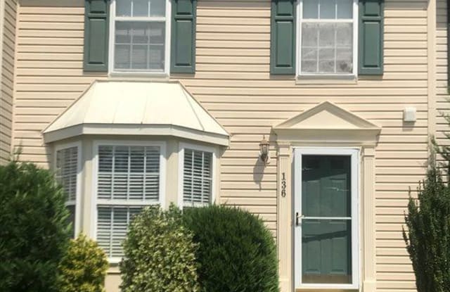 136 Pine Knoll Cir - 136 Pine Knoll Circle, Atlantic County, NJ 08330