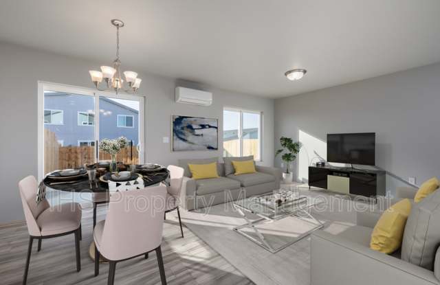 2405 Ronan St photos photos