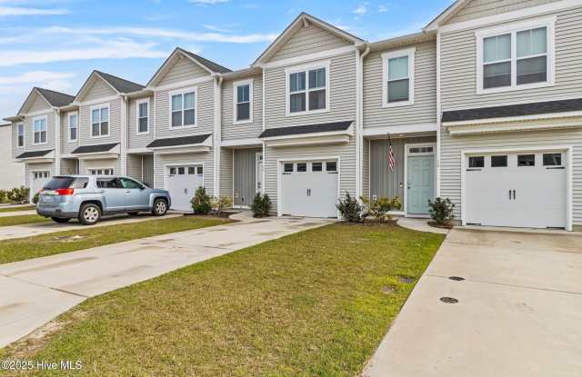 20 Aspen Road photos photos