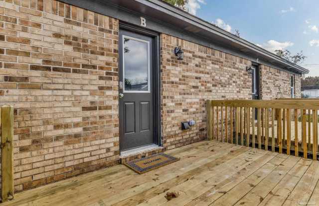 7203 Mobile Hwy unit: B photos photos