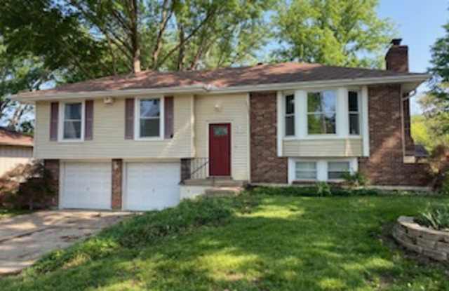 409 Ne Duncan Rd photos photos
