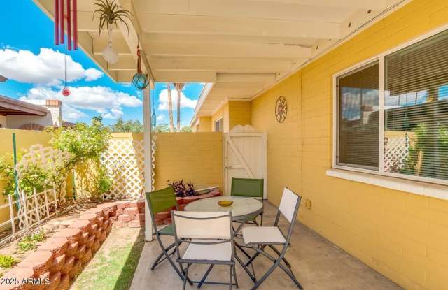 5001 S LA ROSA Drive Gallery 2