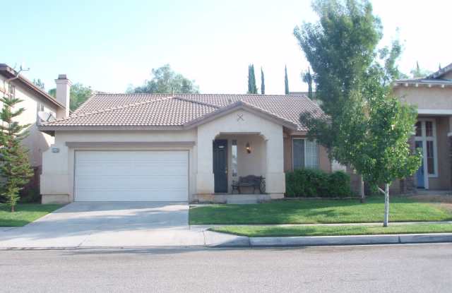 33416 Warwick Hills Road - 33416 Warwick Hills Road, Yucaipa, CA 92399