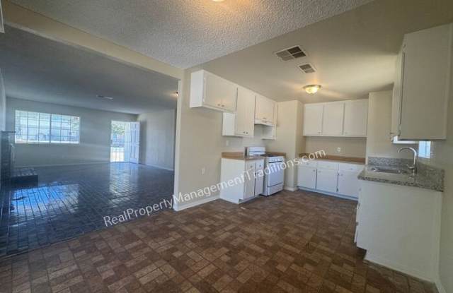 40956 176th Street East Gallery 4