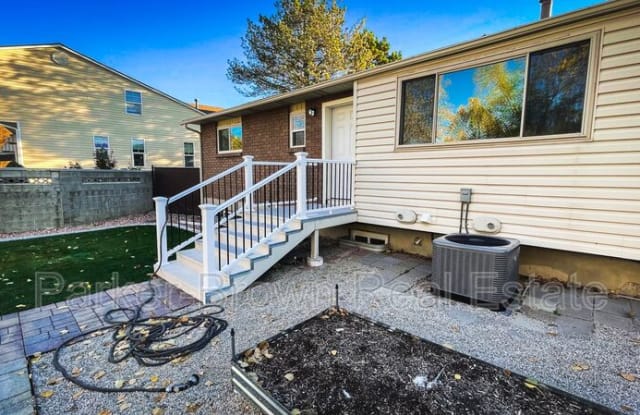 8950 S Midvalley Dr - 8950 Midvalley Drive, West Jordan, UT 84088