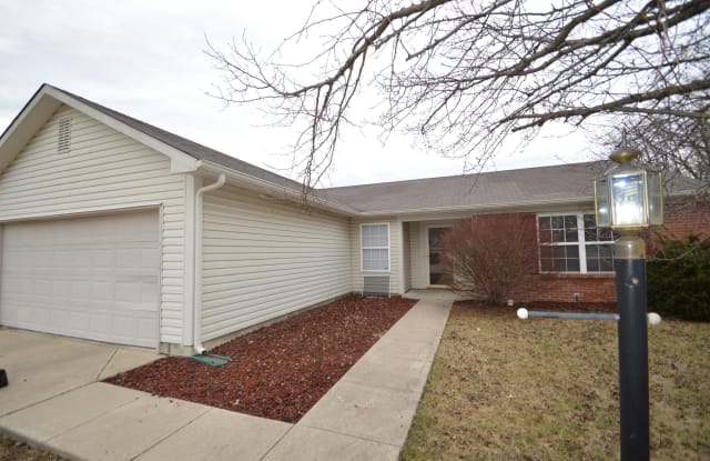 11370 Shady Hollow Ln - 11370 Shady Hollow Lane, Indianapolis, IN 46229