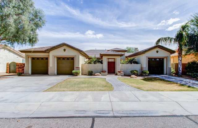 14527 W Sheridan St - 14527 West Sheridan Street, Goodyear, AZ 85395